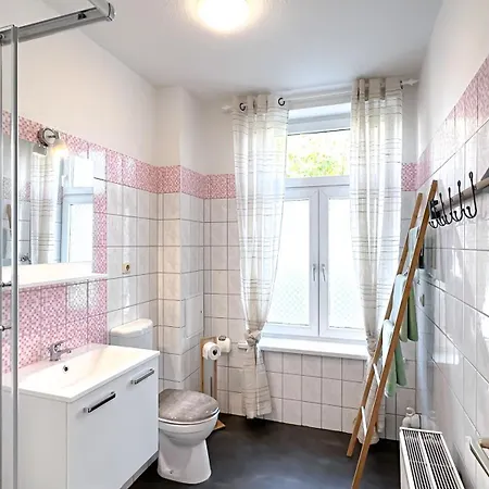 Homestayplus Schwerin Appartamento *