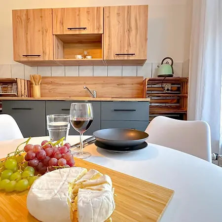 Homestayplus Schwerin Appartement Schwerin (Mecklenburg-Vorpommern)