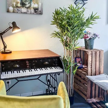 Homestayplus Schwerin Διαμέρισμα Σβερίν