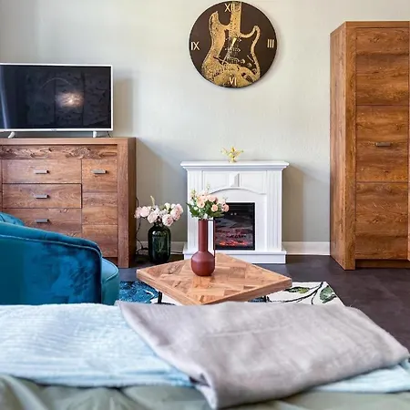 Homestayplus Schwerin Διαμέρισμα *