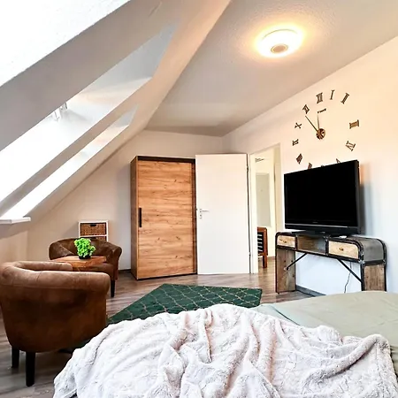 Homestayplus Schwerin Διαμέρισμα *