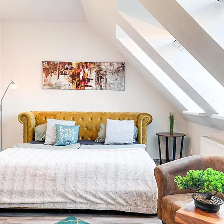 Homestayplus Schwerin Διαμέρισμα Σβερίν