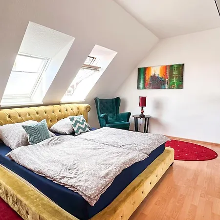 Homestayplus Schwerin Διαμέρισμα *