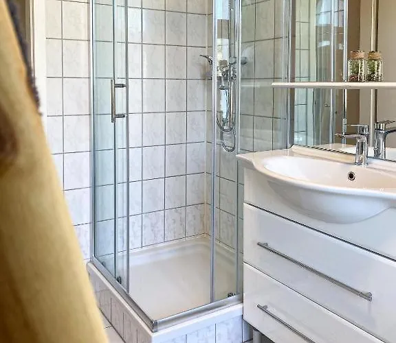 Homestayplus Schwerin *